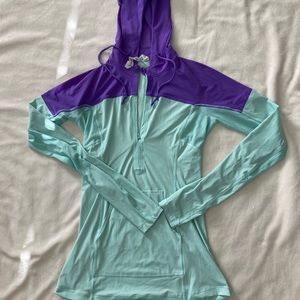 LULULEMON runbeam hoodie pullover half zip